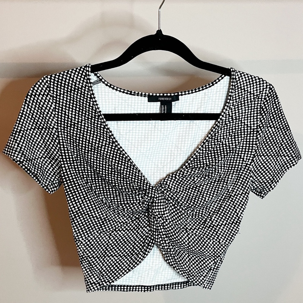 Black and White Checkered Crop Top